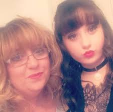 Can anyone remember a bacon flavoured snack from the 70's called snax or  smack maybe? Used to be able to buy them from school at break time, can  still taste them now!