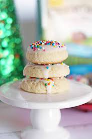 Nonna's anise cookies, perhaps one of the most popular cookie from the italian cuisine. Italian Anise Cookies Recipe