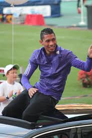 The 2016 summer olympics (portuguese: South African Wayde Van Niekerk Wins Gold Breaks World Record 400 Meters
