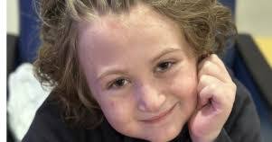 Emily Butt's Instagram, Twitter & Facebook