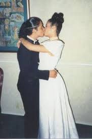 Here's what selena quintanilla's husband chris pérez is doing now—and what he thinks of 'selena: Selena Quintanilla On Tumblr Selena And Chris Perez Selena And Chris Selena Quintanilla