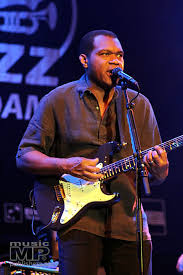 Kevin hayes is an american drummer from the san francisco bay area. Drummerszone Kevin Hayes