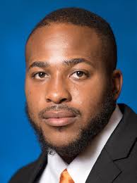 2017-18 SKYHAWK MEN'S BASKETBALL