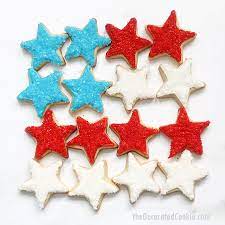 Here's how our talented home cooks have used pretzels, sprinkles, sugar pearls, and frosting to churn out these 13 creative confections. 4th Of July Star Cookies Easy Decorated Cookie Idea
