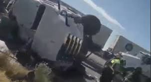 VIDEO: Así captaron fuerte choque en la entrada de Juárez
