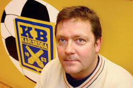 Igår gick vi skilda vägar med Sonny Lauberg. Nu är det klart med ny  huvudtränare, Gordon Langballe! Gordon har ett mycket stort KB-hjärta efter  att ha spelat i klubben i många år