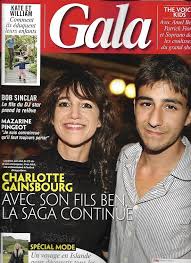 ▶ et la peur continue (cc @mialetbarrault ). Gala N 1368 29 08 2019 Charlotte Gainsbourg Ben Kate William Mazarine Pingeot Bob Sinclar The Voice Kids Special Mode Charlotte Gainsbourg The Voice Gainsbourg