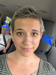 blackmoon_puma What do you love most about having a sideshave? “I just feel  more like my authentic self and that makes me beyond happy.” #rockthatbuzz  #girlswithshavedhair #girlswithshorthair #sideshave #sidecut #undercut  #newhair #freshhair #