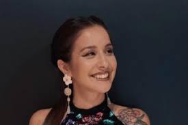 Denise rosenthal ретвитнул(а) elylovesabh chica stream. Denise Rosenthal Es Victima De Duras Criticas Por Sus Arrugas M360 Cl