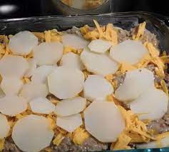 Easy Hamburger Casserole Recipe Potatoe Casserole Recipes Yummy Casseroles Chicken Soup Recipes