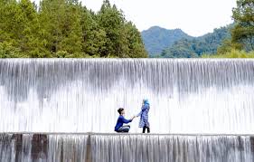Objek wisata menarik di kota surabaya. 7 Tempat Wisata Alam Di Batu Malang Yang Ngehits Banget