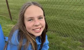 He didn't wait. He didn't hesitate. Firefighter Teal saw smoke pouring from  his elderly neighbor's home, just two doors down, and ran straight into the  flames. There was no time to spare.