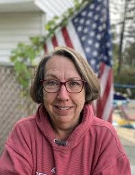 Amber Mcshane's Instagram, Twitter & Facebook