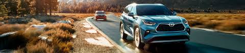 The 2020 toyota highlander is available in a range of exterior color options that includes blizzard pearl, celestial silver metallic, midnight black metallic, magnetic gray metallic keep reading to find out what other design elements and features you can find in each of the 2020 highlander trim levels. 2020 Toyota Highlander Trim Comparison Cape Cod Falmouth Toyota