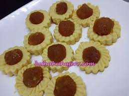 Apabila hampir kering, masukkan pewarna kuning dan kulit kayu manis. Tart Nenas Gebu Versi Resepi Azlina Ina Teringin Nak Makan Tak Tunggu Raya Dah Blog Santai Santai Jerr
