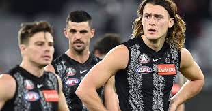 Darcy moore is an australian rules footballer. Et Darcy Moore Heads Back