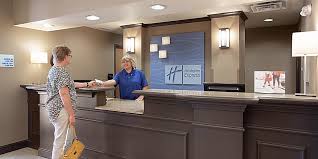 Located near target, kohls, wegmans, walmart and many restuarants. Holiday Inn Express Suites Yankton Yankton Hotels Events Facilities