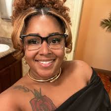 We met 4/13/01 He proposed 12/26/01 Got married 7/22/05 What about you?