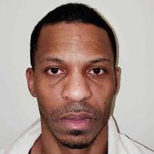 Kenneth Leander's Instagram, Twitter & Facebook