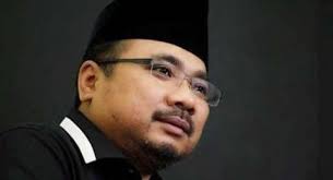 Keenam menteri baru jokowi itu menggantikan posisi para menteri sebelumnya. Daftar Harta 6 Menteri Baru Jokowi Menteri Agama Gus Yaqut Jadi Sorotan Suara Bogor