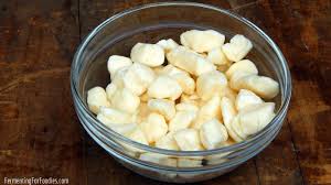 simple homemade squeaky cheese curds