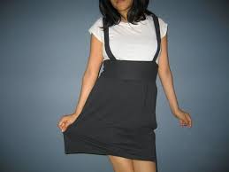 Jumper Skirt Out Of A T Shirt Refashion Clothes Shirt Refashion Clothes