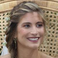 Juliette Klein's Instagram, Twitter & Facebook