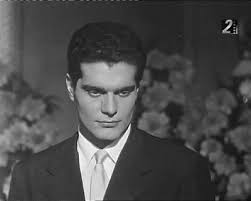 Omar sharif as sharif ali in the film lawrence of arabia. Omar Sharif Gif Find On Gifer