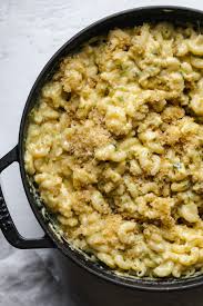 Hidden Zucchini Mac And Cheese With Garlic Brown Butter Breadcrumbs Recipe Mac And Cheese Comfort Food Vegetarian Pasta Recipes