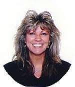 Yvette Busch's Instagram, Twitter & Facebook