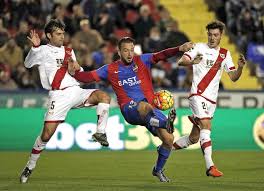 H2h stats, prediction, live score, live odds & result in one place. Prediksi Bola Villarreal Vs Levante Bangkit Kapal Selam Kuning Kabar Bola