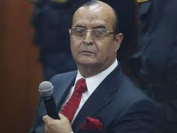El régimen de alberto fujimori y vladimiro montesinos se propuso crear un sistema económico al servicio de la corrupción, teniendo. Vladimiro Montesinos Fue Interrogado Por Caso Vinculado A Keiko Fujimori Peru Gestion