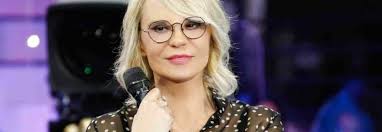 Ascolti Tv 6 maggio 2023, sul trono re Carlo e Queen Maria De Filippi