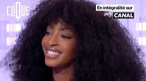 Je ne pensais pas qu'être une femme noire allait déranger" : Ebony sans  filtre sur les attaques racistes pendant la Star Academy