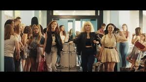 Alle für Ella Trailer (Deutsch) (2022)