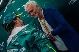 Estephania ha video Read on to learn about her age, height,