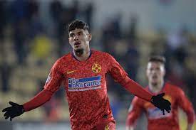 Florinel coman (florinel teodor coman, born 10 april 1998) is a romanian footballer who plays as a left midfield for romanian club fcsb (steaua). Transferul Lui Florinel Coman La Galatasaray A Picat Bye Bye Gigi Becali A LÄƒmurit SituaÈ›ia In PrivinÈ›a Revenirii Lui Florin NiÈ›Äƒ La Fcsb