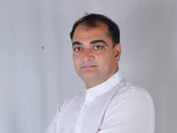 If the party suspends the audio clip of AAP corporator Rajesh Mordia going  viral, on the other hand BJP is not asking for price. | 'ના ઘરના ના ઘાટના'  જેવી હાલત: આપના