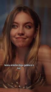 Cassie Cullen's Instagram, Twitter & Facebook