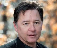 Daren Wang resigning from Decatur Book Festival after 12 years