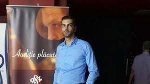 Bullet to the head spune povestea lui jimmy bobo sylvester stallone un asasin din new orleans care face echipa cu un detectiv din new york intr o investigatie de proportii ce i poarta de pe aleile laturalnice ale orasului new orleans pana pe coridoarele puterii din washington d c. Directorul Filarmonicii Oltenia Mamele Cu Copii La Proteste MeritÄ MÄcar Un GlonÈ In Cap