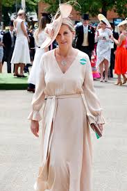 Royals take the royal ascot. 9kifaumglhavfm