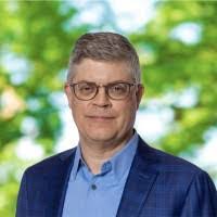 Rico Shelton's Instagram, Twitter & Facebook