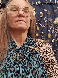 Brachio bro exploring through a junk corner lol.