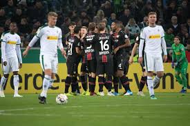 Haftasında borussia dortmund sahasında bayer leverkusen'i konuk edecek. Bayer Leverkusen Kontert Sich Perfekt Ins Achtelfinale 5 0 Sieg In Monchengladbach Web De