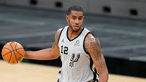 Nets'in 35 yaşındaki oyuncusu lamarcus aldridge, sağlık sorunları sebebiyle basketbol kariyerini noktaladığını. Why Suns More Ideal Fit For Lamarcus Aldridge Than Lakers Or Blazers