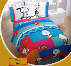 Cartoon peanuts snoopy bedding set quilt case sheet comforter cover pillow casesfrom usd 32.90. Peanuts Snoopy Bed Sheet Blanket Pillow Case Linens Snoopn4pnuts Com