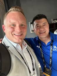 Got to see my favorite credit vendor today at the C2 Financial Conference.  Always great running into Gordon Chin with Advantage Credit, Inc. Hit him  up if you need credit reports!