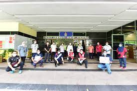 Di mana pusat komuniti taman koperasi polis fasa 2? Dewan Bandaraya Kuala Lumpur En Twitter Program Musaadah Covid 19 Sesi Tausiyyah Oleh Yb Senator Datuk Seri Dr Zulkifli Mohamad Al Bakri Menteri Di Jpm Hal Ehwal Agama Kepada Para Petugas Pusat Sementara Gelandangan