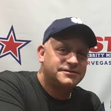 Adam Scolnick (@ascolnick9)